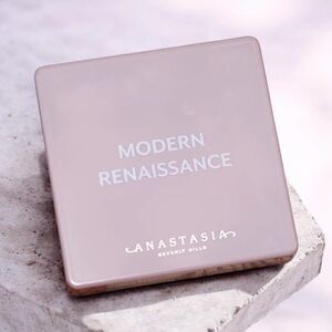 Anastasia Beverly Hills Modern Renaissance Eyeshadow Palette